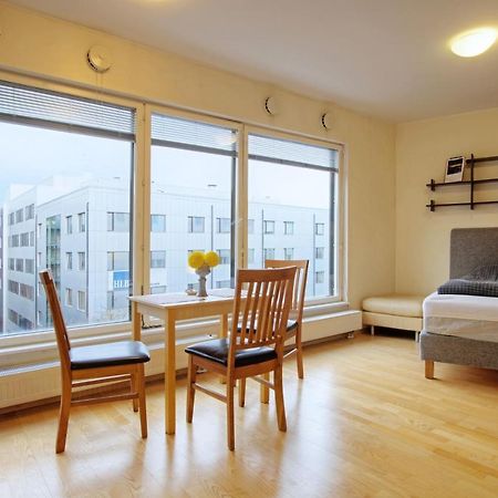 Studio Apartment In Quiet Heart Of Everything 탈린 외부 사진